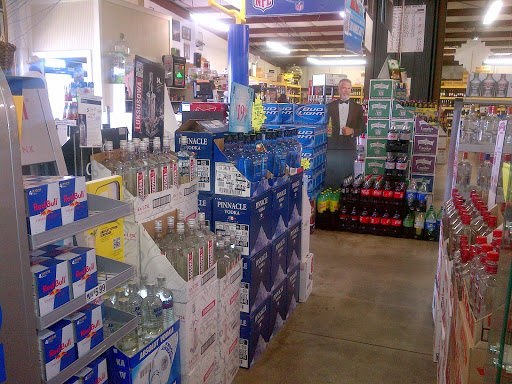 Liquor Store «Beverage World Package Store», reviews and photos, 6731 Peachtree Industrial Blvd, Atlanta, GA 30360, USA