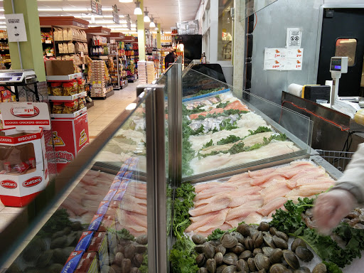 Grocery Store «Emporium Fresh Market», reviews and photos, 876 Connetquot Ave, Islip Terrace, NY 11752, USA