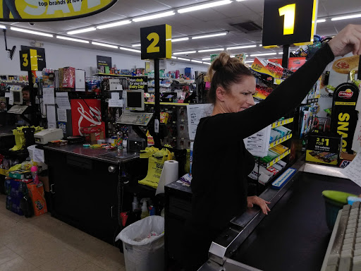 Home Goods Store «Dollar General», reviews and photos, 3411 Dundalk Ave, Dundalk, MD 21222, USA