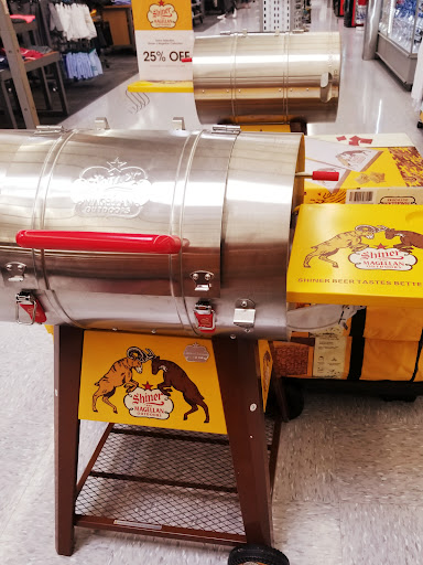 Sporting Goods Store «Academy Sports + Outdoors», reviews and photos, 6425 Garth Rd, Baytown, TX 77521, USA