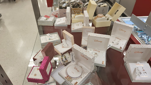 Department Store «T.J. Maxx & HomeGoods», reviews and photos, 2314 Remi Dr, Melbourne, FL 32940, USA