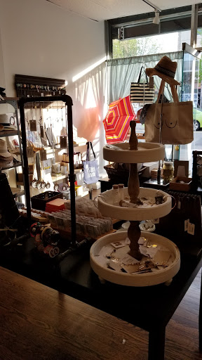 Boutique «The Brass Owl», reviews and photos, 36-19 Ditmars Blvd, Queens, NY 11105, USA