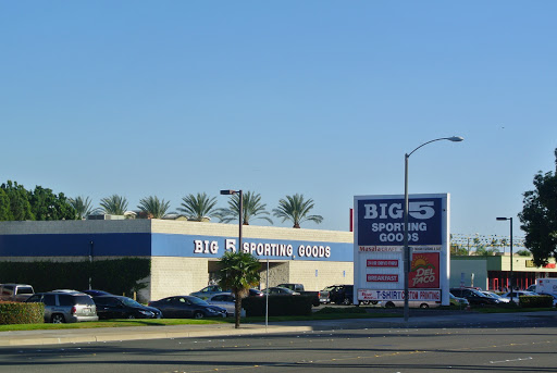 Sporting Goods Store «Big 5 Sporting Goods - Anaheim (Harbor)», reviews and photos, 2320 Harbor Blvd, Anaheim, CA 92802, USA