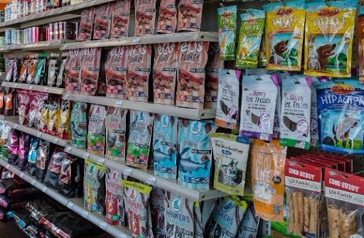 Health Food Store «Fruitful Yield», reviews and photos, 366 W Army Trail Rd, Bloomingdale, IL 60108, USA