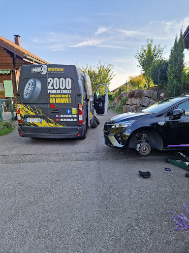 Photo 6 - Is Auto