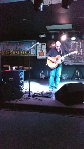 Lounge «Courtyard Lounge», reviews and photos, 320 National Rd #11, Englewood, OH 45322, USA