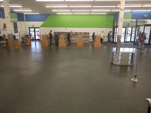 Charity «Goodwill North Oak», reviews and photos