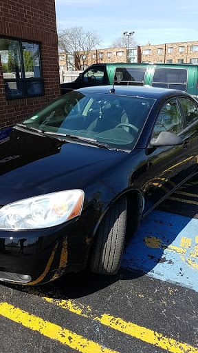 Auto Body Shop «Maaco Collision Repair & Auto Painting», reviews and photos, 252 Commonwealth Dr, Carol Stream, IL 60188, USA