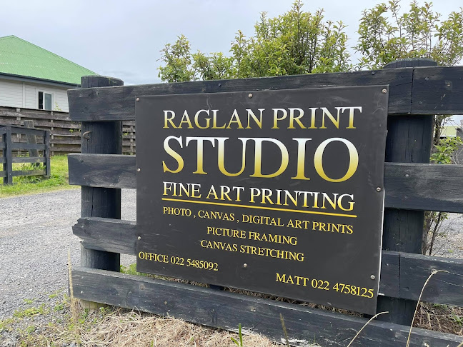 Raglan Print Studio - Raglan
