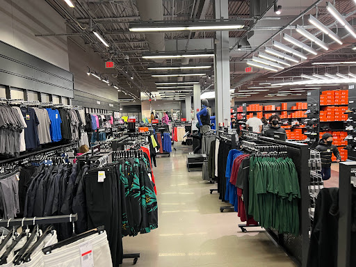 Sporting Goods Store «Nike Factory Store», reviews and photos, 810 Bergen Town Center #37, Paramus, NJ 07652, USA