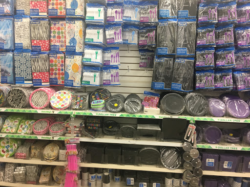 Dollar Store «Dollar Tree», reviews and photos, 33497 S Dixie Hwy #102, Florida City, FL 33034, USA