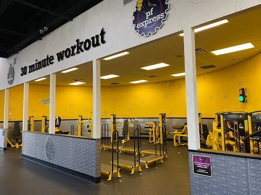 Gym «Planet Fitness», reviews and photos, 1750 S Hwy 36 Service Dr, Roseville, MN 55113, USA