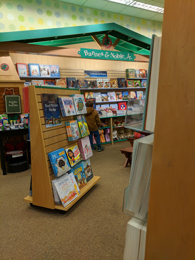 Book Store «Barnes & Noble», reviews and photos, 6501 Grape Rd #1200, Mishawaka, IN 46545, USA