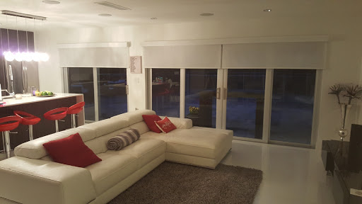 Window Treatment Store «Palmetto Paint & Decorating Center- Benjamin Moore», reviews and photos, 14031 S Dixie Hwy, Miami, FL 33176, USA