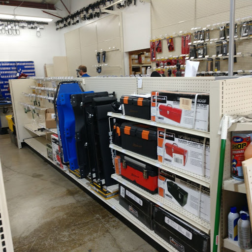 Auto Parts Store «NAPA Auto Parts - Genuine Parts Company», reviews and photos, 20 1st Ave NW, Issaquah, WA 98027, USA