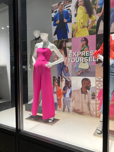 Clothing Store «Express», reviews and photos, 4090 The Strand E, Columbus, OH 43219, USA