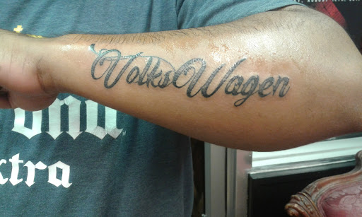 Tattoo Shop «The Ink Link Tattoo Co.», reviews and photos, 512 S 13th St, Omaha, NE 68102, USA