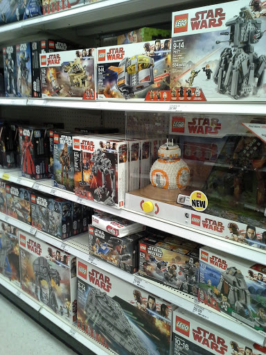 Department Store «Target», reviews and photos, 9882 Adams Ave, Huntington Beach, CA 92646, USA