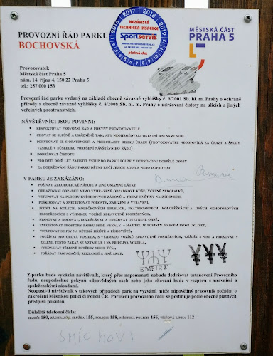 Park Bochovská (veřejné hřiště) - Sportovní komplex