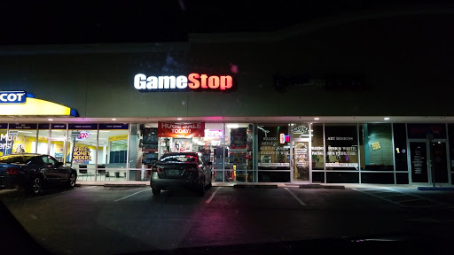 Video Game Store «GameStop», reviews and photos, 2122 US-92, Auburndale, FL 33823, USA