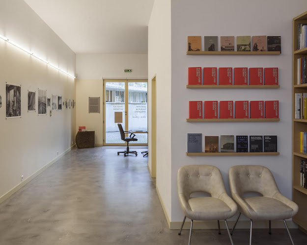 Avaliações doCirco de Ideias architecture bookshop em Porto - Livraria