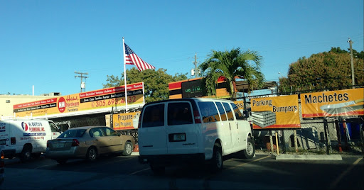 Hardware Store «Hialeah Hardware & Lumber», reviews and photos, 851 E 25th St, Hialeah, FL 33013, USA