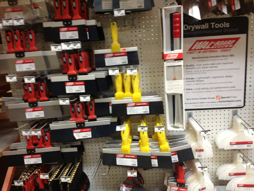 Home Improvement Store «The Home Depot», reviews and photos, 18700 Meyers Rd, Detroit, MI 48235, USA