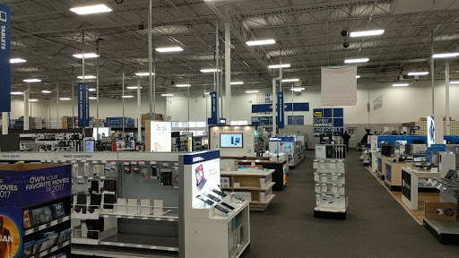 Electronics Store «Best Buy», reviews and photos, 16221 Ford Rd, Dearborn, MI 48126, USA