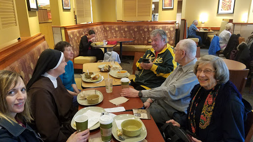 Shopping Mall «Warrenton Village Center», reviews and photos, 251 Lee Hwy, Warrenton, VA 20186, USA