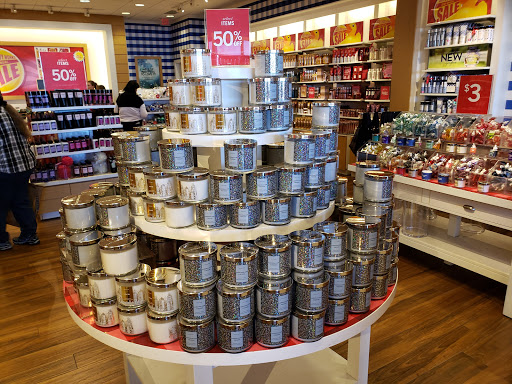 Beauty Supply Store «Bath & Body Works», reviews and photos, 2787 E Bidwell St, Folsom, CA 95630, USA