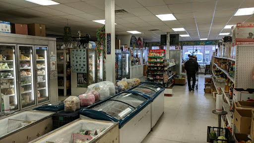 Asian Grocery Store «Oriental Food Store», reviews and photos, 808 W River Dr, Davenport, IA 52802, USA