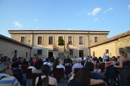 Associazione Culturale Aps La Radice Sociale Palazzo Zizzi, Piazza Municipio, 88060 Montauro CZ, Italia