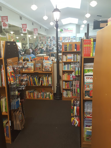 Book Store «Third Place Books», reviews and photos, 17171 Bothell Way NE, Seattle, WA 98155, USA