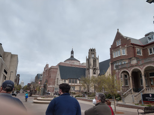 Sportswear Store «University Book Store», reviews and photos, 711 State St, Madison, WI 53703, USA