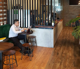 Mauku Kopi & Burger photo