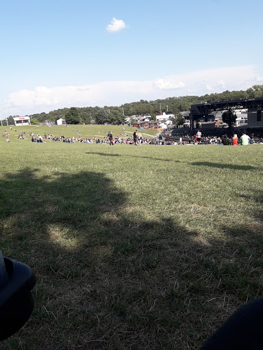 Live Music Venue «KeyBank Pavilion», reviews and photos, 665 Pennsylvania 18, Burgettstown, PA 15021, USA