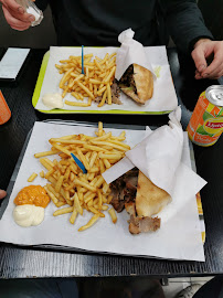 Plats et boissons du Restaurant de döner kebab Le Sélect à Paris - n°7