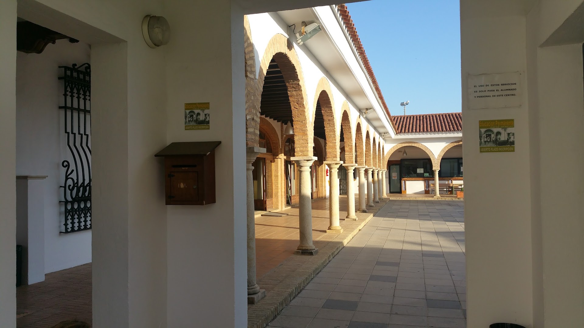 Escuela Oficial De Idiomas de Ayamonte