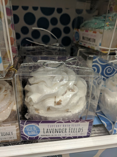 Cosmetics Store «Ulta Beauty», reviews and photos, 3839 Emery St #200, Emeryville, CA 94608, USA