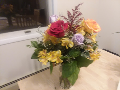 Florist «Victorian Rose Florist», reviews and photos, 53 Main St, Hebron, CT 06248, USA