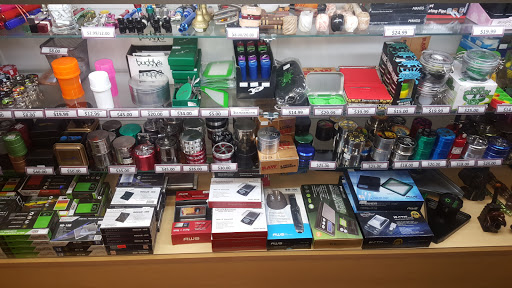 Tobacco Shop «Euphoria Cigar and Hookah Lounge», reviews and photos, 1565 Black Rock Turnpike, Fairfield, CT 06825, USA