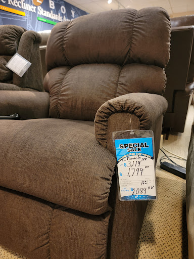 Furniture Store «La-Z-Boy Furniture Galleries», reviews and photos, 4515 S Cooper St, Arlington, TX 76017, USA