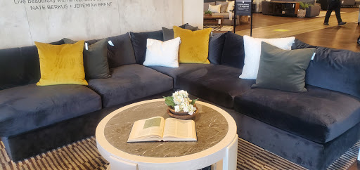 Furniture Store «Living Spaces - Glendale, AZ», reviews and photos, 6767 W Bell Rd, Glendale, AZ 85308, USA