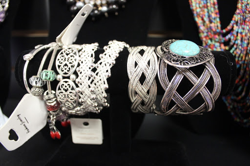 Beauty Supply Store «Wonderfully Made Beauty Supply», reviews and photos, 8952 Mid S Dr, Olive Branch, MS 38654, USA