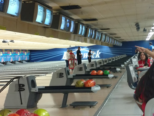 Bowling Alley «Brunswick Zone Desert Sky Lanes», reviews and photos, 7241 W Indian School Rd, Phoenix, AZ 85033, USA