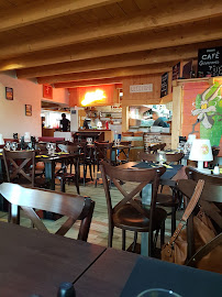 Atmosphère du Restaurant Le Coyote à Saint-Palais-sur-Mer - n°6