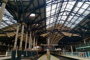 Liverpool Street Station image