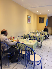 Atmosphère du Restaurant turc Resto' La Barre à Enghien-les-Bains - n°2