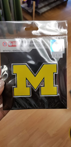 Sportswear Store «Fastbreak Sports», reviews and photos, 3109 S Campbell Ave, Springfield, MO 65807, USA