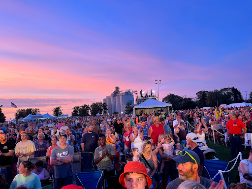 Real Estate Agency «David Medendorp REALTOR City2shore Real Estate», reviews and photos, 318 Houston Ave #302, Muskegon, MI 49441, USA